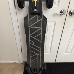 Hammer S Electric Skateboard – Belt Drive, Smooth & Fast, Low Miles