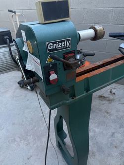 Wood lathe