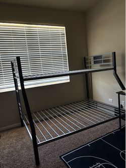 Moving Sale‼️ Must go asap