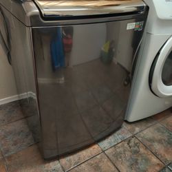 LG large capacity high efficiency washer