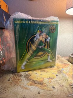 MEZCO ONE 12 : Green Ranger