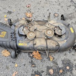 Cub Cadet XT1 42" Cutting Deck