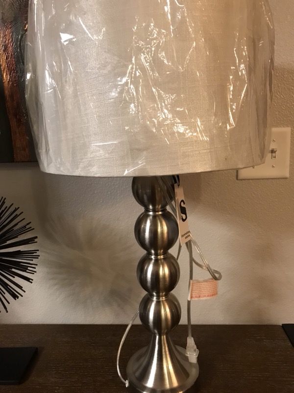 Two Side Lamps For In Vancouver Wa Offerup