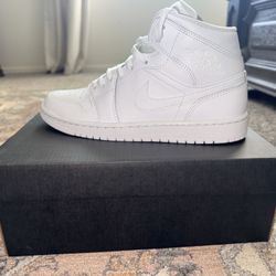 Air Jordan 1 Mid
