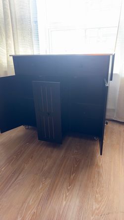 Black Rolling Kitchen Island – Stainless Steel Top