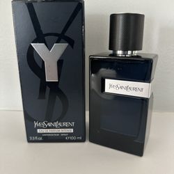 Yves Saint Laurent   Y 