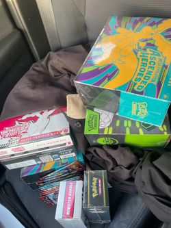 Pokémon TCH elite trainer box and booster bundle