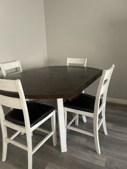 Barn style table for 4 chairs