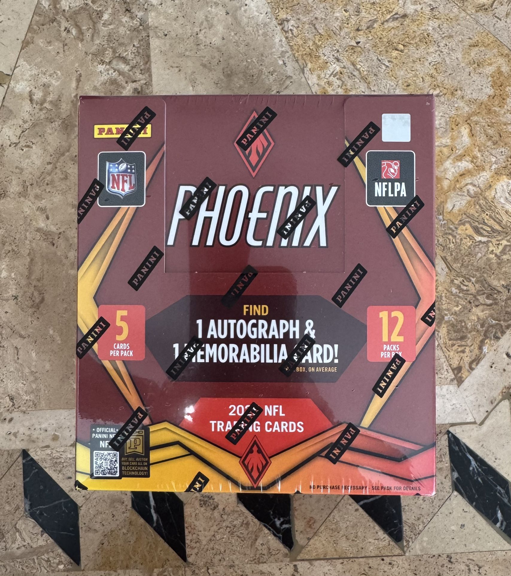 2025 Panini Phoenix Football Trading Cards Hobby Preferred Box