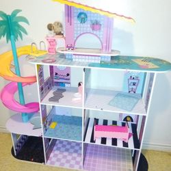 Doll House 
