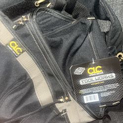 CLC 1614 20-Pocket 5-Piece Framer's Comfort Lift Combo System