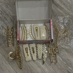 pearl hair accessories and gold metal hair clips 