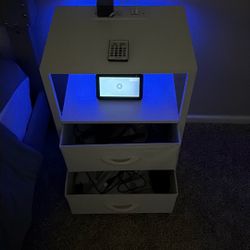 Like New Nightstand / Side Table (Metal & Wood) with Power Outlets, USB & LED Lighting – Pickup Only