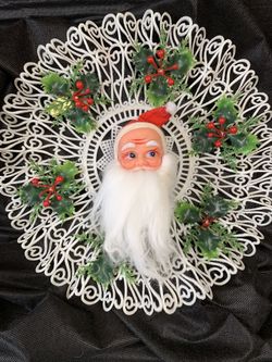 VINTAGE SANTA WALL HANGING