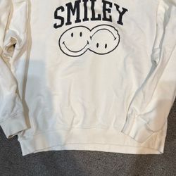 MENS SWEATSHIRT: Size Large