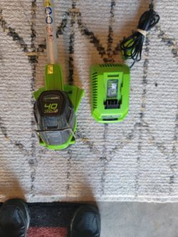Green Works Electric Grass Trimmer 40w Battery And Charger 
