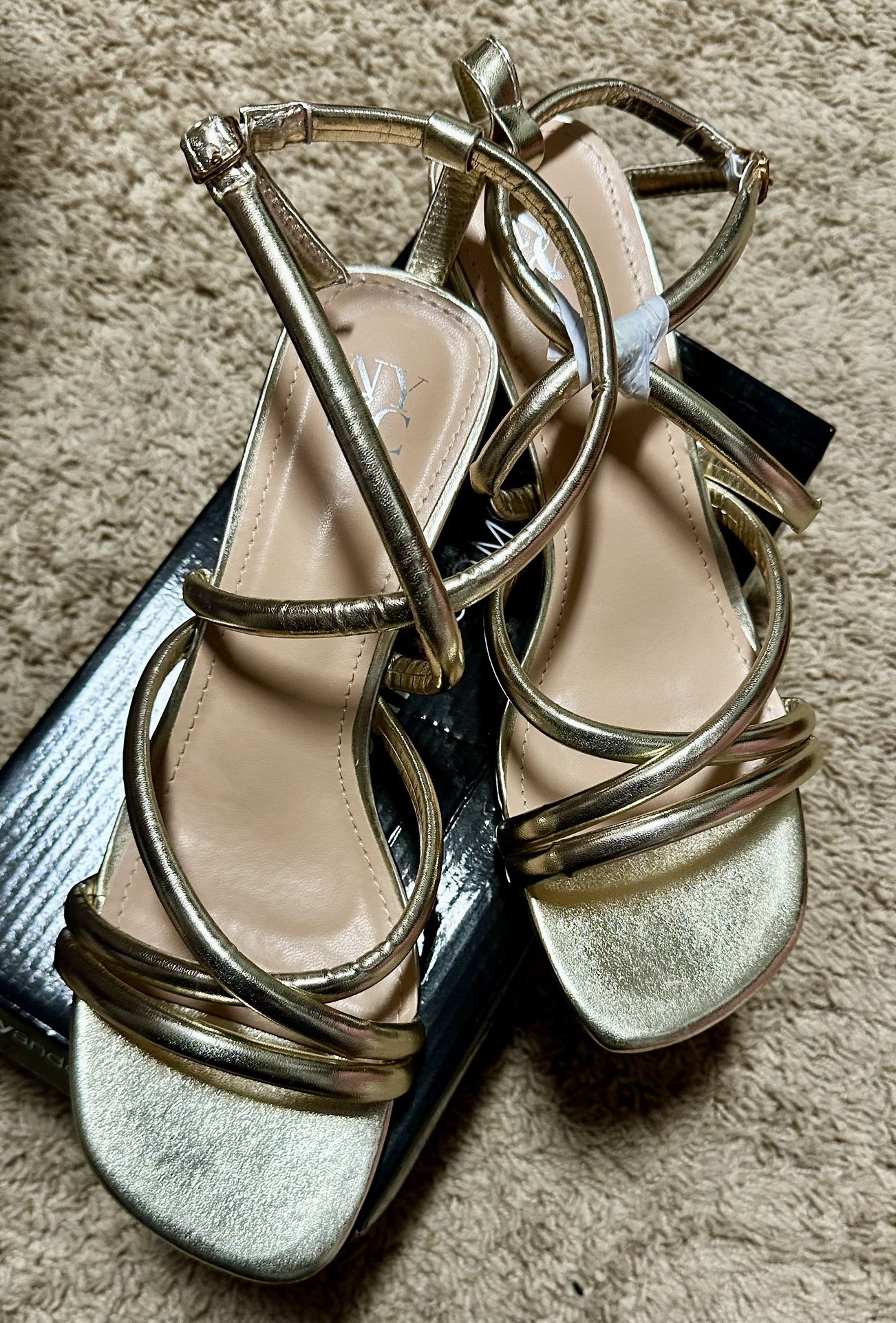 Women’s size 10 gold strap sandals