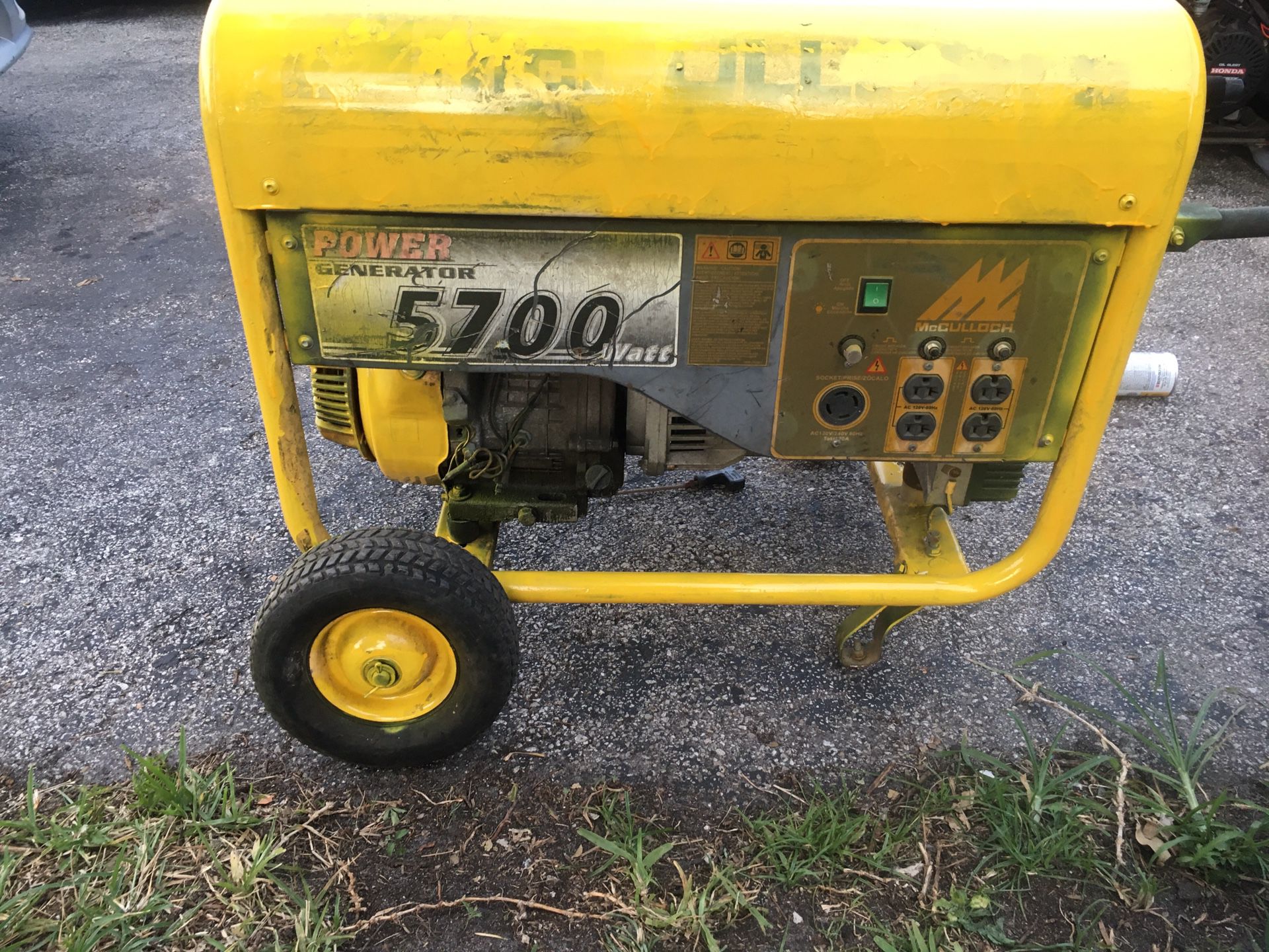 GENERATOR- Amazing Branded 5700 Watts Generator [Brand: McCULLOCH] WORKS GREAT/ 375 FIRM (NO OFFERS PLEASE)