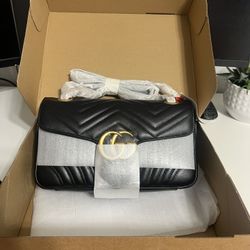 GUCCI MARMONT SMALL SHOULDER BAG