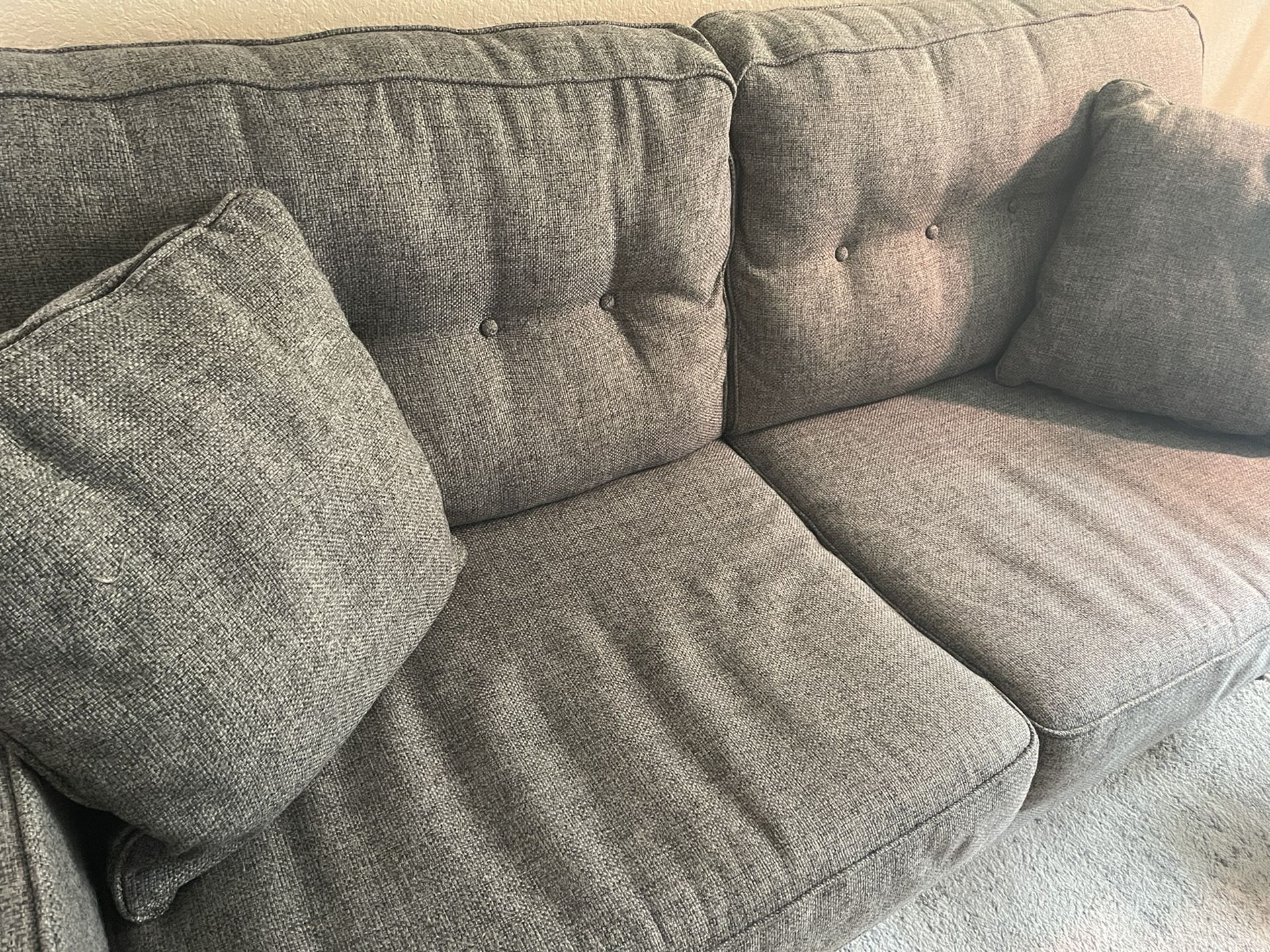 Zardoni Sofa Review | Baci Living Room