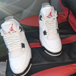 Retro Jordans Bred Cement 4s