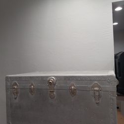 TRUNK, CHEST, DECOR 