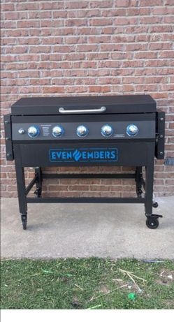 Flat top griddle