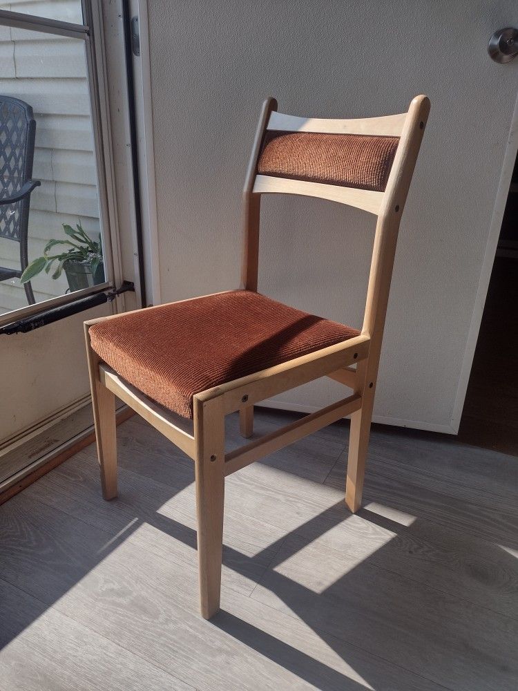 Dining Chair Good Condition H35 In