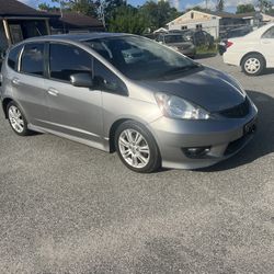 2 O O 9 HONDA FIT. 