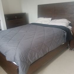 Moving On Sale-2 X Beautiful Wooden Bedset