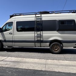 2023 Mercedes-Benz Sprinter 2500