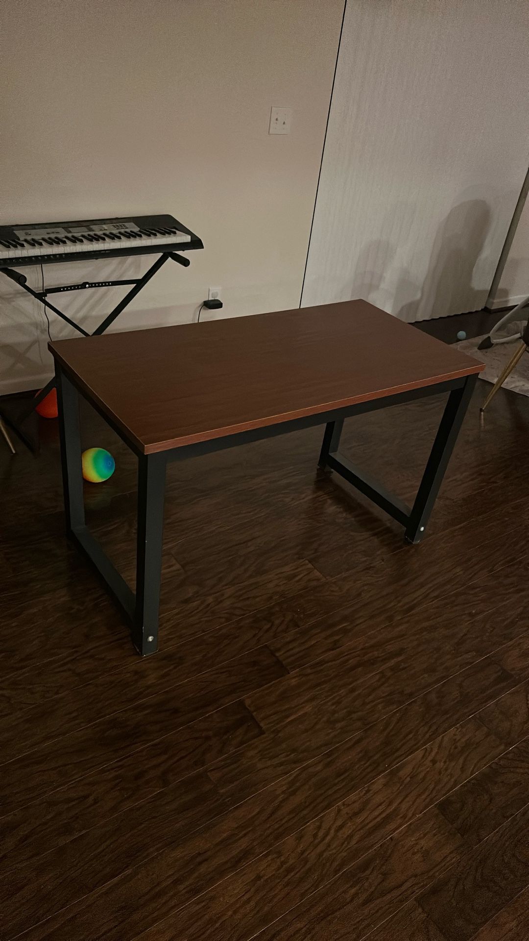 Desk - Multipurpose
