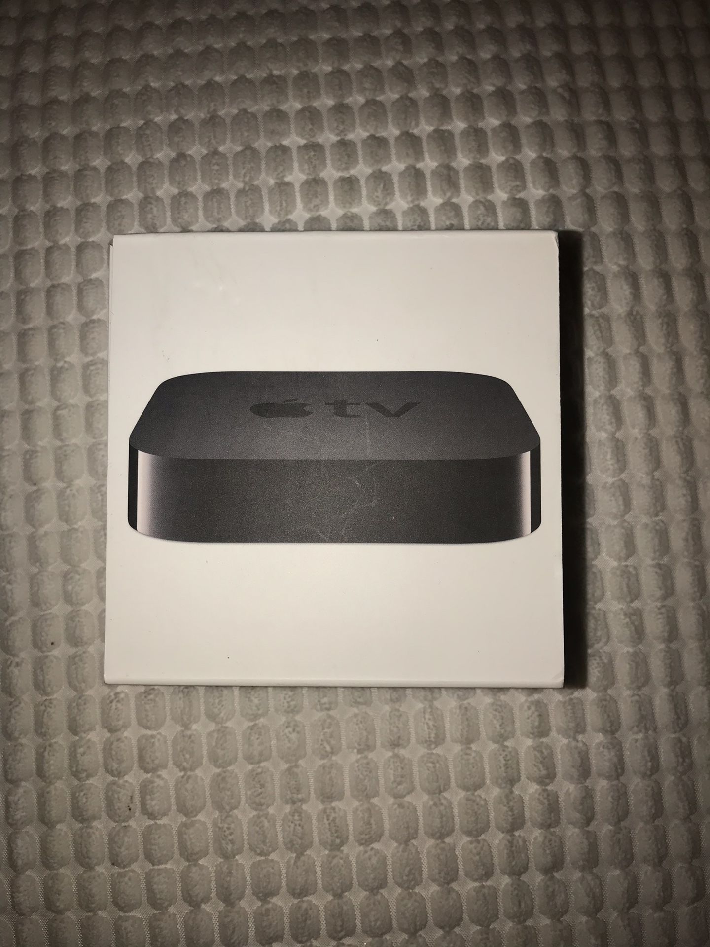 Apple TV 3rd generation with remote and cables
