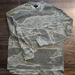YEEZY SEASON 3 CAMO SWEATSHIRT