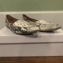 Madden Girl Slides Size 7
