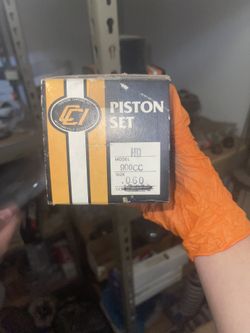 PISTON SET