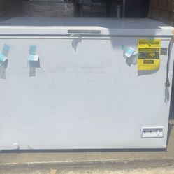 RCA Chest Freezer