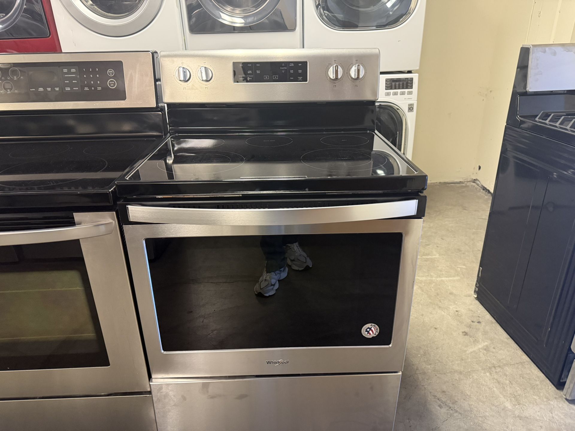 Whirlpool Electric Stove