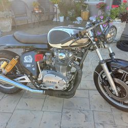 77' Yamaha XS650
