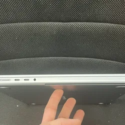 MacBook Pro 16" M1 Max 10-Core CPU 3.2GHz 24-Core GPU 64GB RAM 512GB SSD