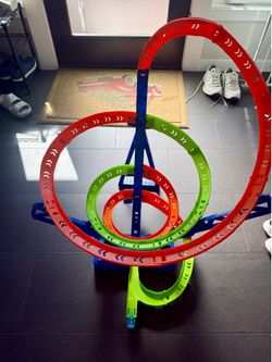 Hotwheels motorized booster track