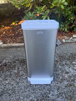 Genie diaper Bin