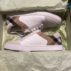 Burberry Shoes 