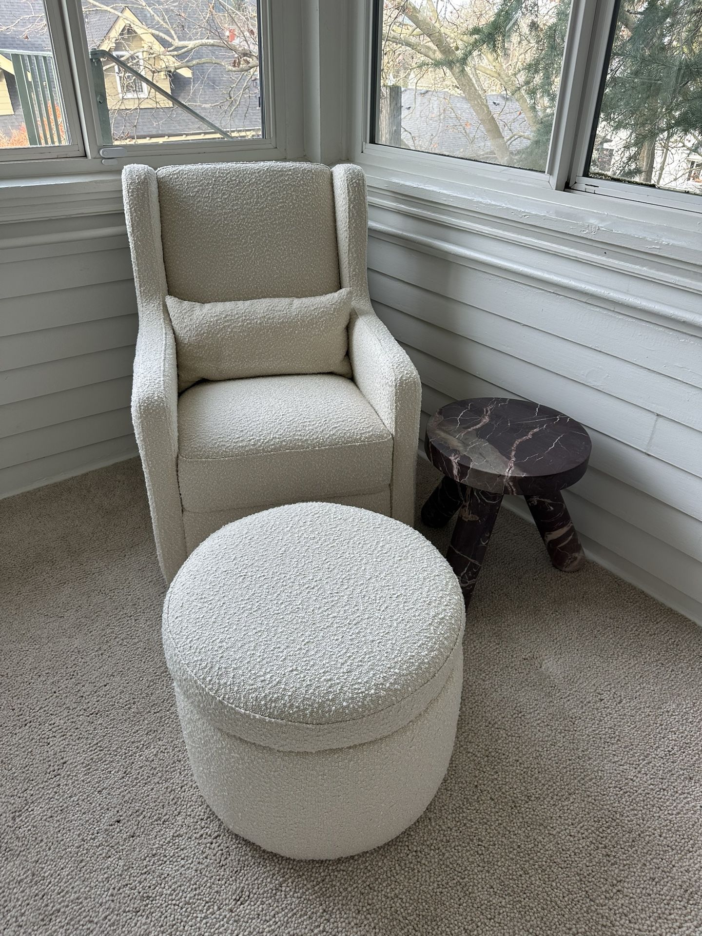 Babyletto Nursing Chair and Storage Ottoman