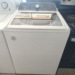 Whirlpool Auto Sensing  Top Load Washer Super Capacity In Excellent Working Condition 