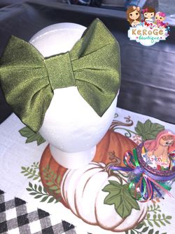 Baby and toddlers hand made bow’s