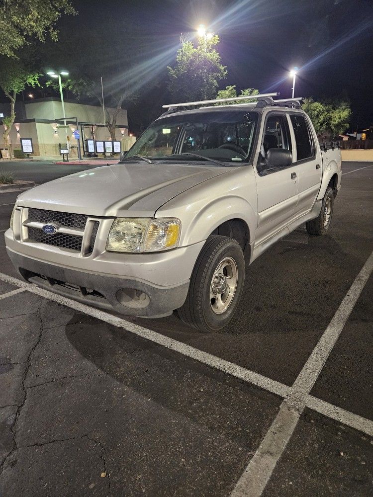 2004 Ford Explorer Sport Trac