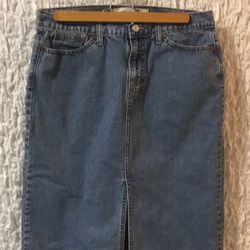 Gap Jeans: Knee Length Denim Skirt, 100% Cotton, Multiple Pockets, Size: 10