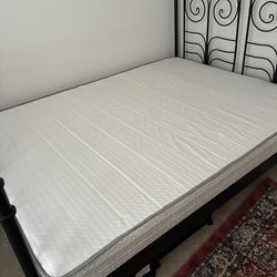 New Queen size mattress