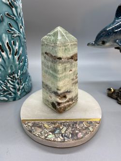 229 Gram Caribbean Pistachio Calcite Stone Obelisk Tower Crystal Specimen